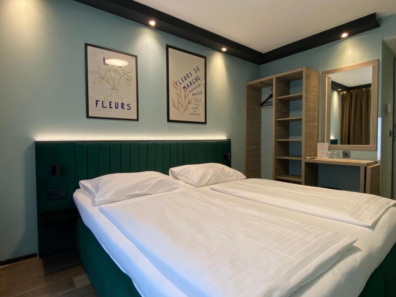 Design & Budget Hotel Wien Schoenbrunn ภายนอก รูปภาพ