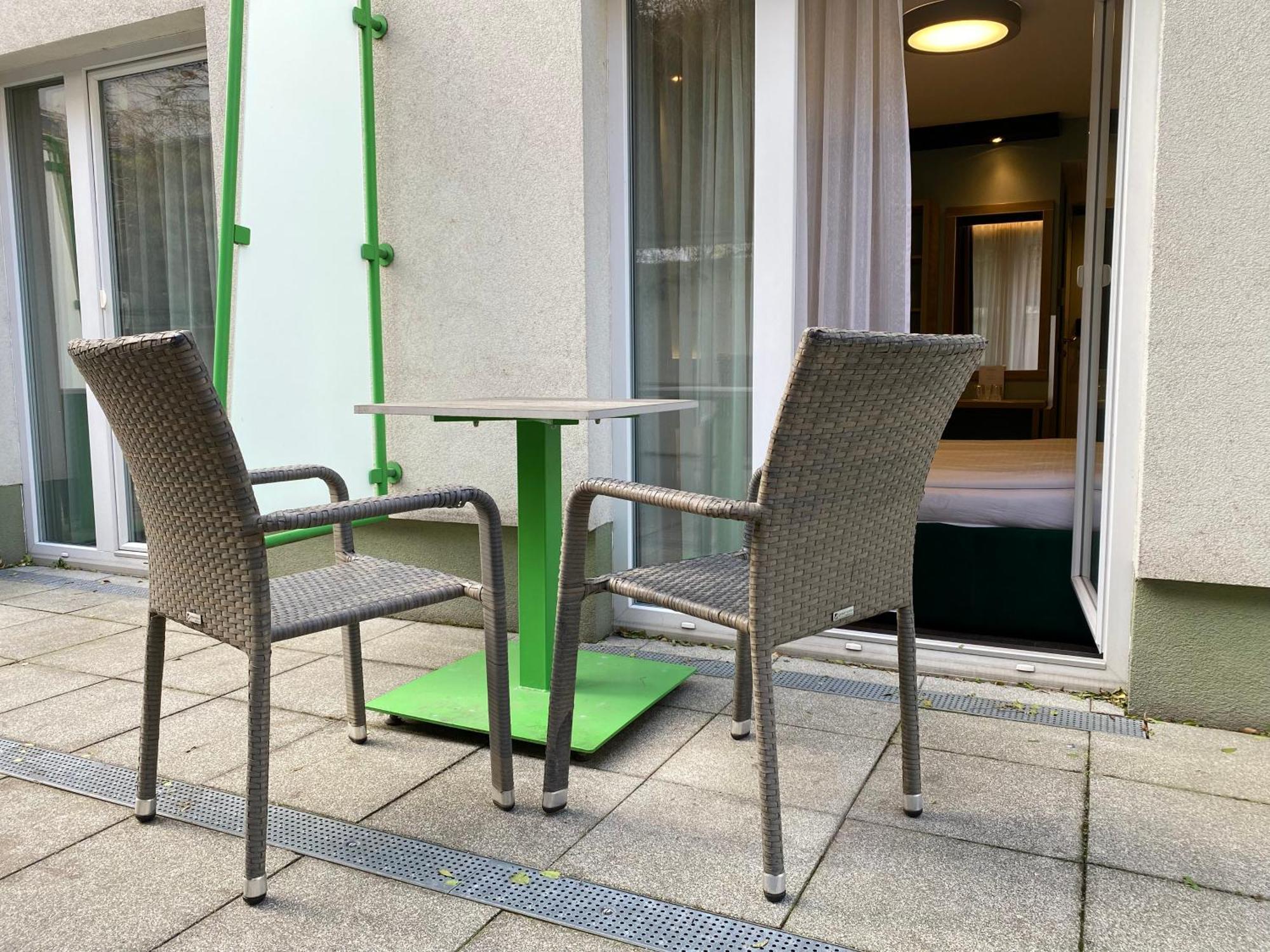 Design & Budget Hotel Wien Schoenbrunn ภายนอก รูปภาพ